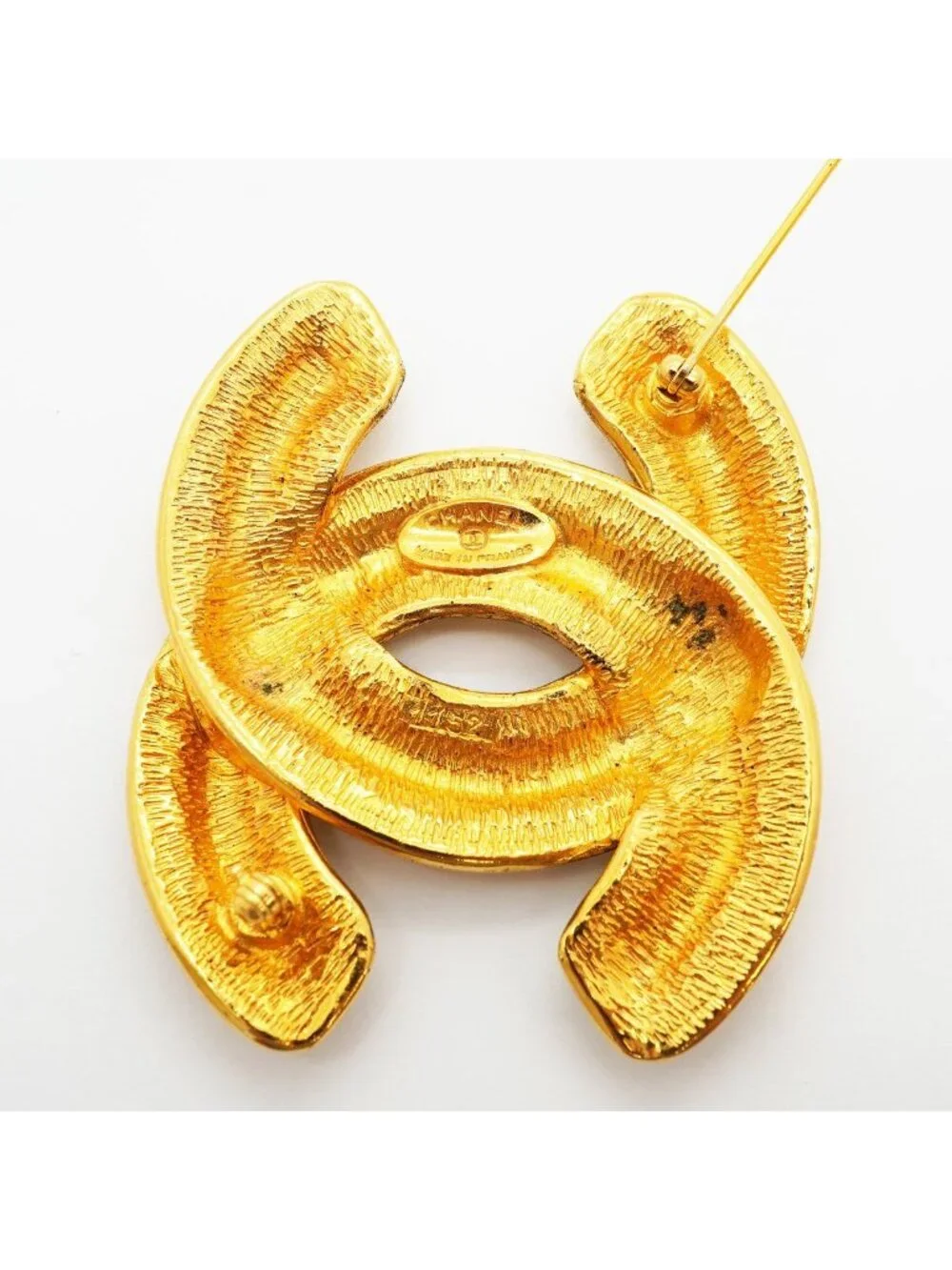 Chanel Brooch Vintage CC Logo Quilted Gold Plated